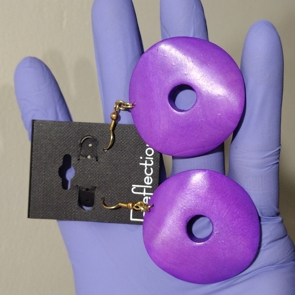 Rare Purple Donut Hoop Earrings – Bold Gold-Tone Drop Dangle Statement Jewelry - Picture 5 of 6